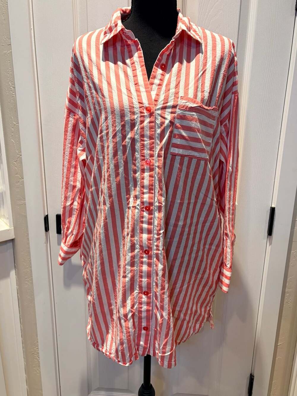 Joyspun Woven Long Sleeve Sleepshirt Size M Coral Striped (172)